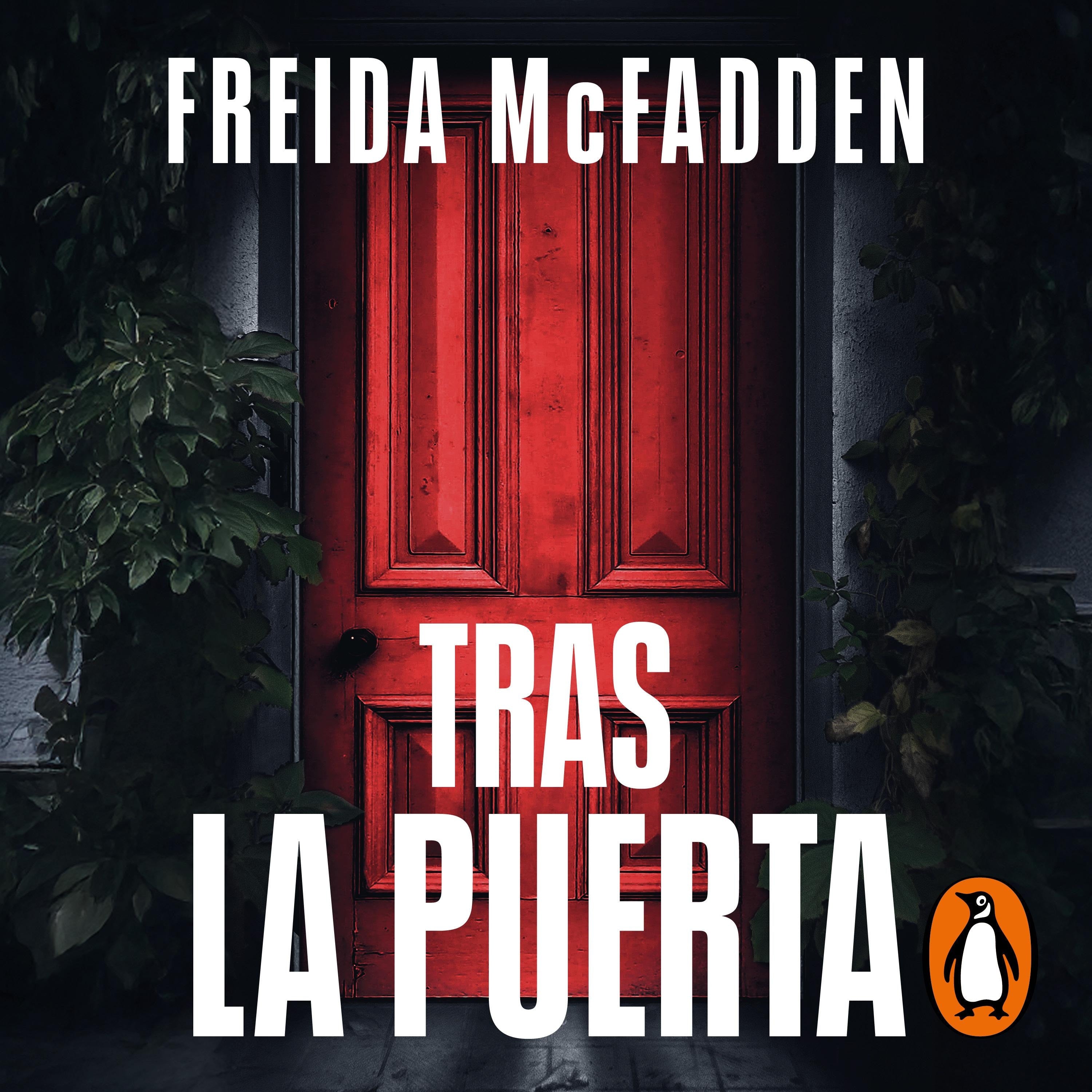 Tras la puerta